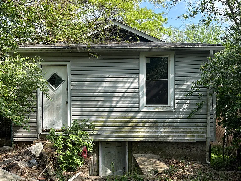 5619 Janet Ave — Photo 3
