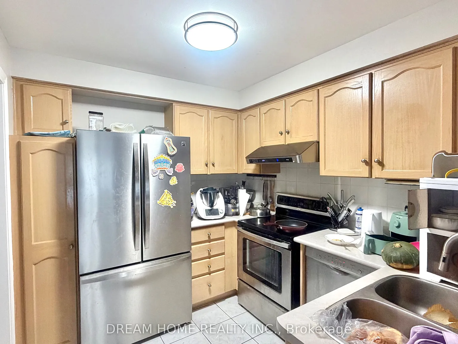3 bed, $3,500 — Photo 4
