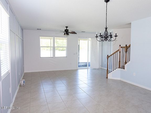 3rd image of 31 REDBUD Road