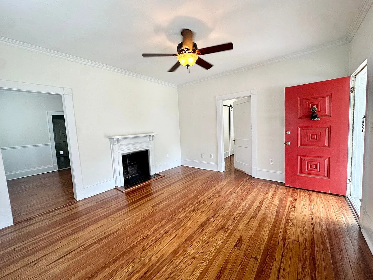 Building Photo - 3867 Herschel St