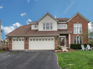 26229 W Whispering Woods Cir, Plainfield, IL 60585