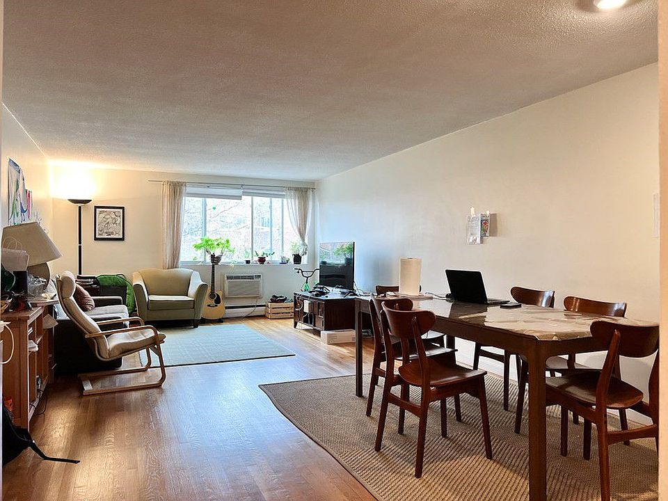 1st image of 50 Green St APT 302