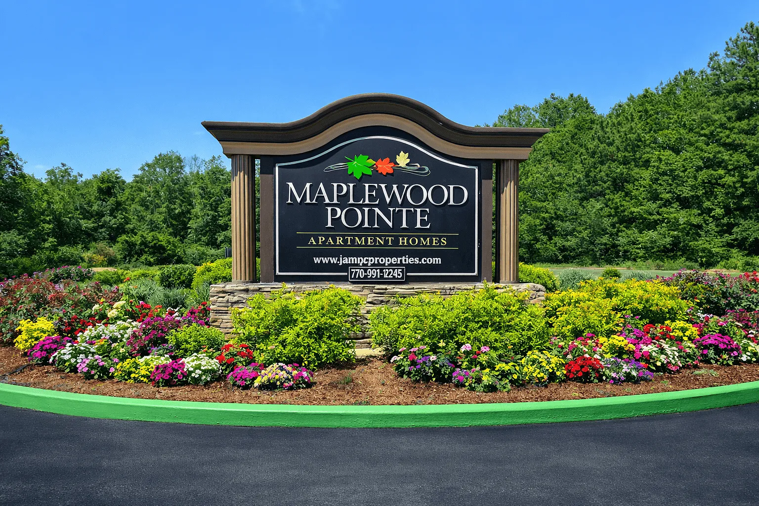 Maplewood Pointe — Photo 1