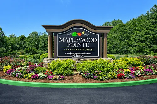 Maplewood Pointe Photo 1