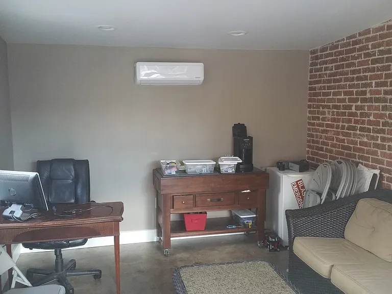 4162 Hooker St — Photo 18