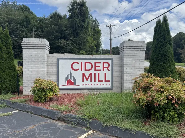 1410 Brewer Rd #1414-A, Winston Salem, NC 27127