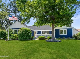 611 Drum Point Rd, Brick, NJ 08723