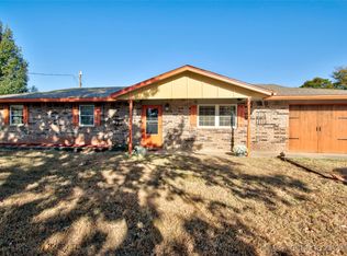 427779 E 1068th Rd, Checotah, OK 74426