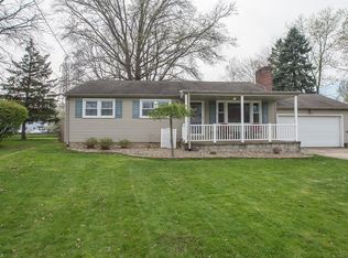93 Lieskin Ln, Youngstown, OH 44511