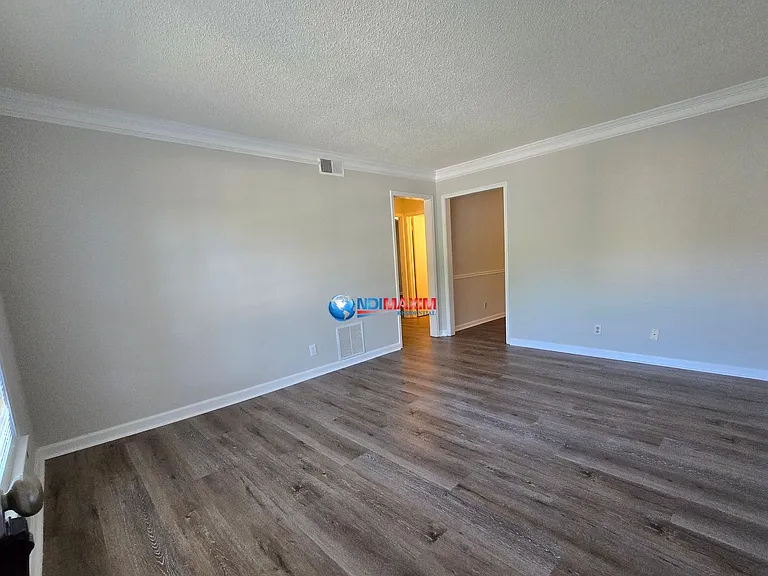 493 Stone Mountain St #11 — Photo 8