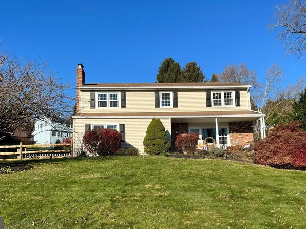 37 Constitution Dr, Chadds Ford, PA 19317