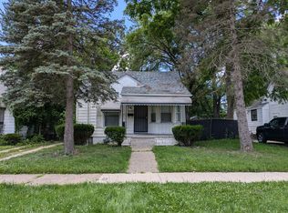 8481 Stahelin Ave, Detroit, MI 48228