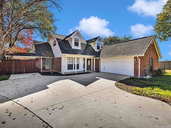3rd image of 110 SUNNYLAND DR