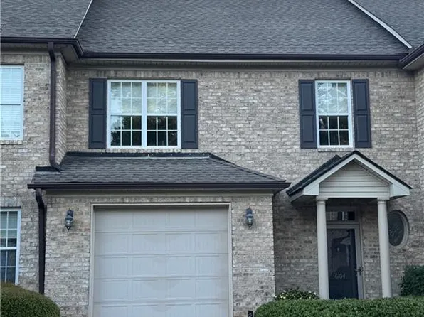 6104 Morgan Ashley Dr, Greensboro, NC 27410