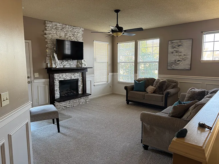 15953 S Crestview Dr — Photo 3