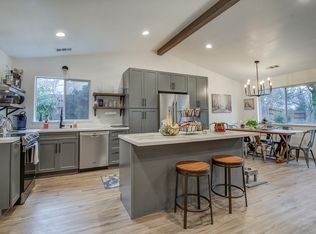 2151 Hemingway St, Redding, CA 96003