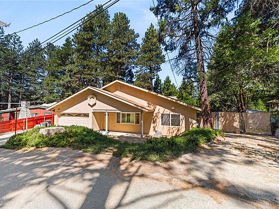 2nd image of 31686 Luring Pines Cir
