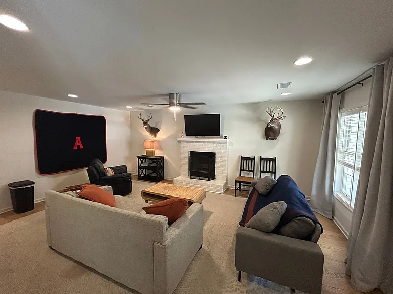 818 Choctaw Ave — Photo 4