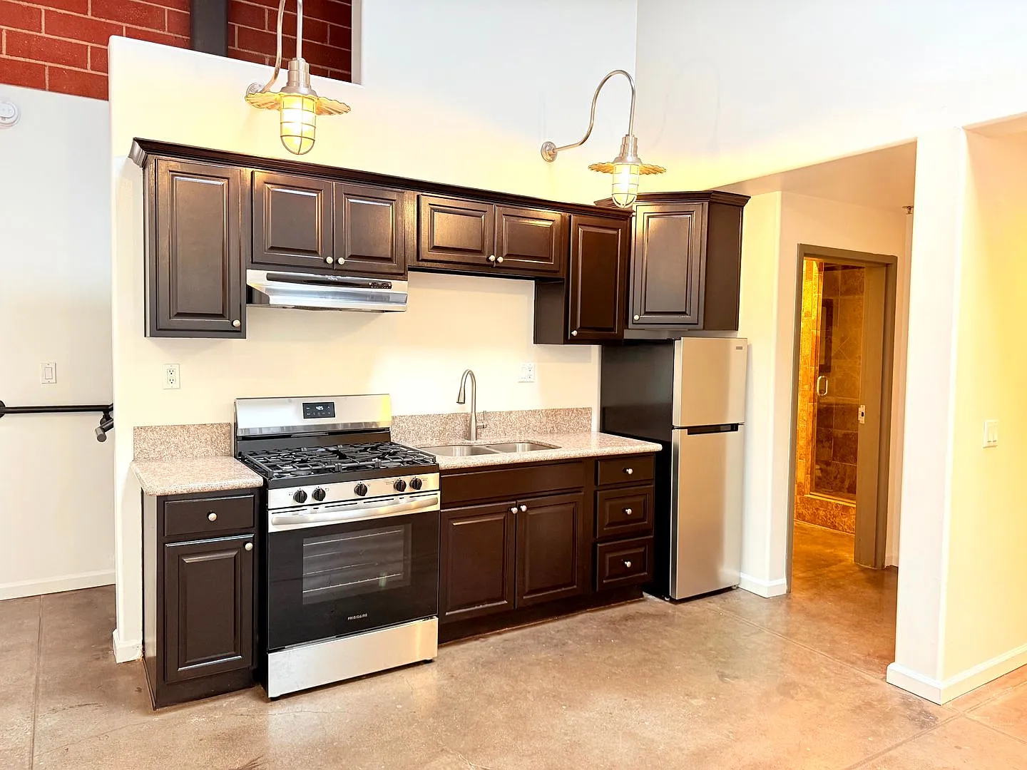 1734 N. Main St.,/ 633 Gibbons Street — Photo 3