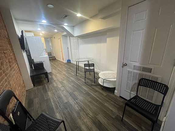 5th image of 16.5 Wallis Ave #1