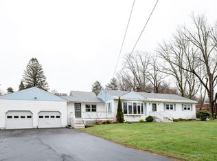 43 Academy St, South Berwick, ME 03908