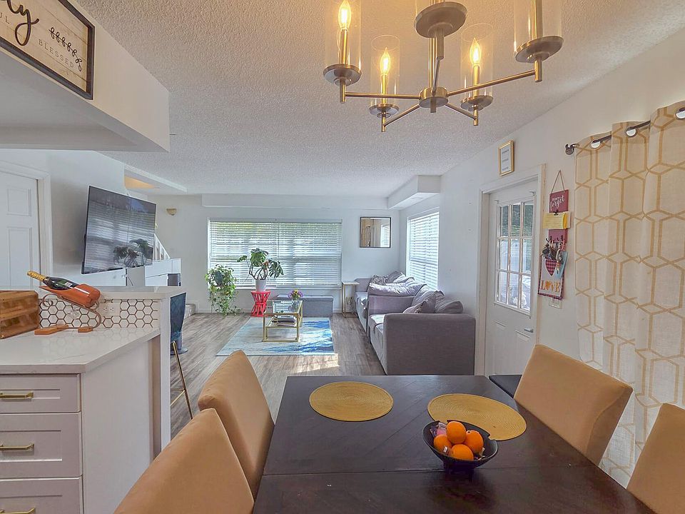 1st image of 222 Foxtail Drive #I