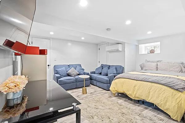 Rented by Kole Group | media 14