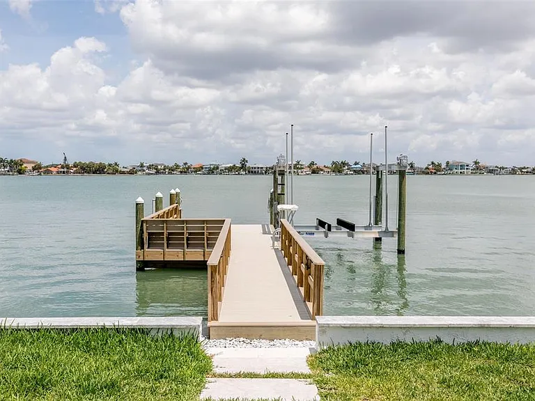 4 Paradise Ln — Photo 56