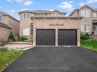 17 Silver Trl, Barrie, ON L4N 2S2