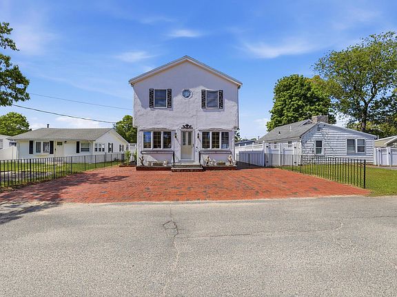 3rd image of 7 Swift Avenue