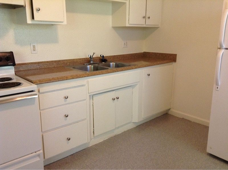 Grove kitchen_05182015