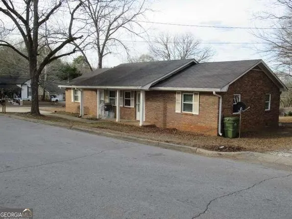 101 North Ave, Carrollton, GA 30117