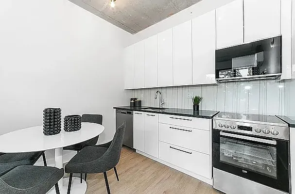 815 Flatbush Ave #302 — Photo 3