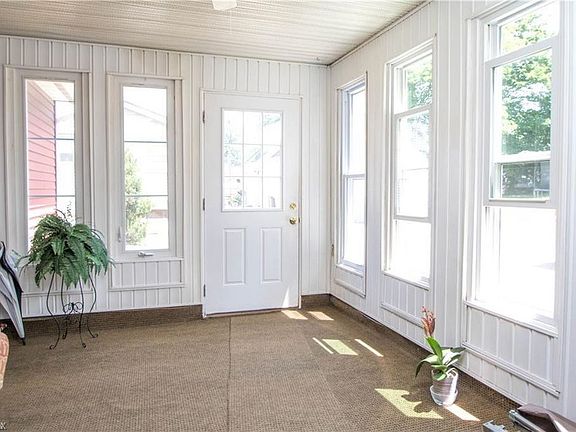 Back sunroom -tons of light!