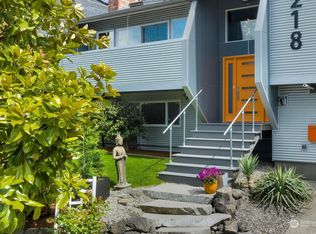 218 32nd Ave E, Seattle, WA 98112