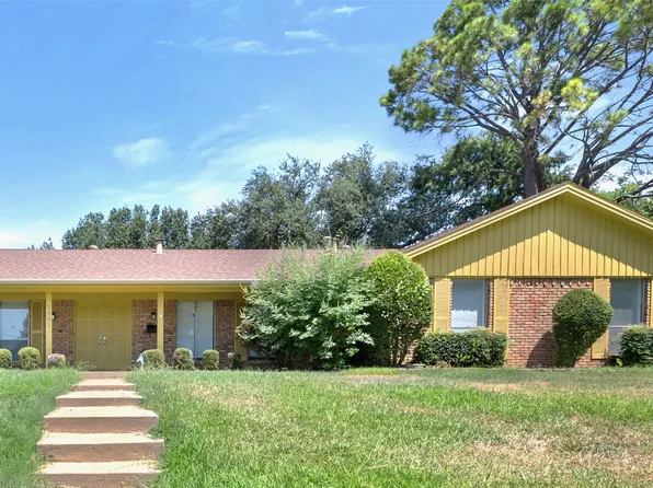 7301 Yolanda Dr, Fort Worth, TX 76112