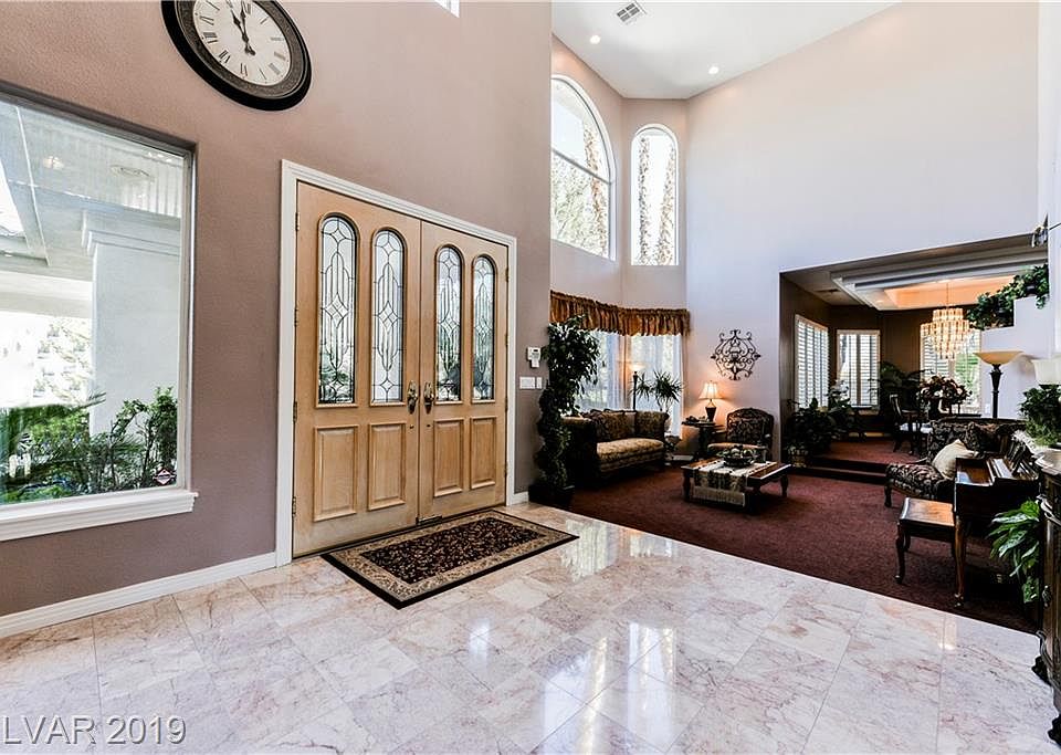 1st image of 8061 Obannon Dr