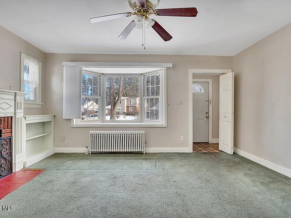 5th image of 6 Mayflower Drive