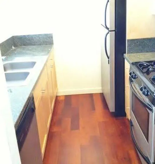 937 Wilcox Ave #6 — Photo 9