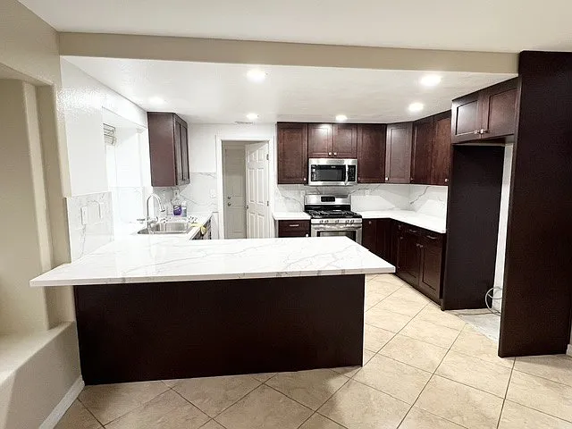 2325 Eastridge Loop — Photo 6