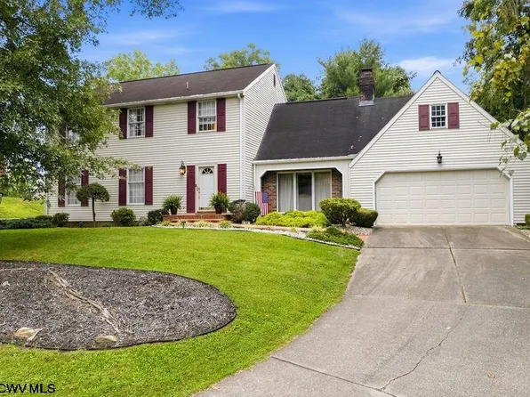 28 Diana Dr, Fairmont, WV 26554