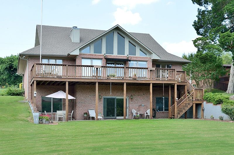 1st image of 151 Whispering Hills Dr
