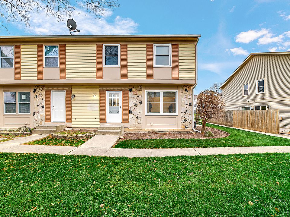 1st image of 14Q Fernwood Dr #14Q