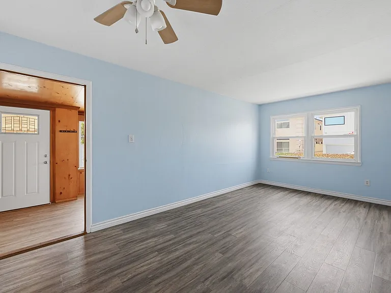 143 Sequoia St — Photo 10