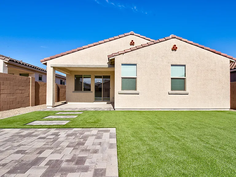16805 W Shangri La Rd — Photo 31