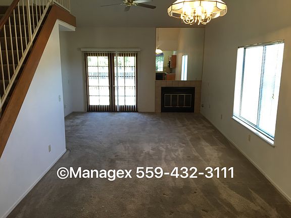 2nd image of 5456 N Del Mar Ave