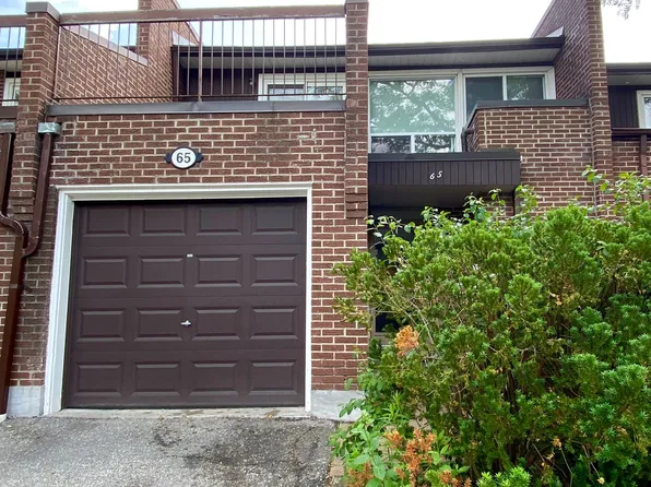 65 Black Hawk Way, Toronto, ON M2R 3L7
