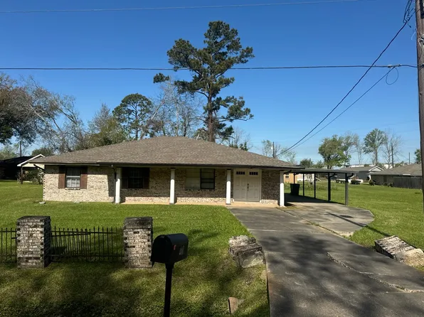 257 Chestnut St, Mount Airy, LA 70076