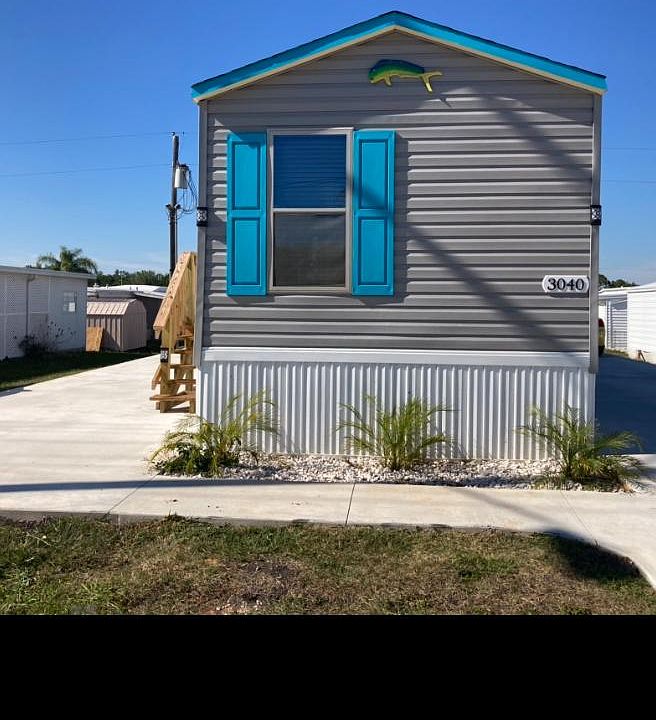 + 55 Community , Access to Heated Pool, Club House, Bocce Ball, shuffleboard