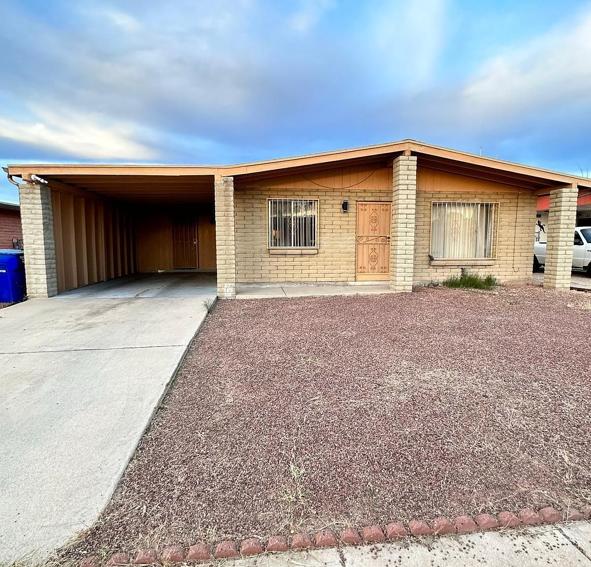 Zillow Tucson Rentals 85706 at Kathryn Rosier blog